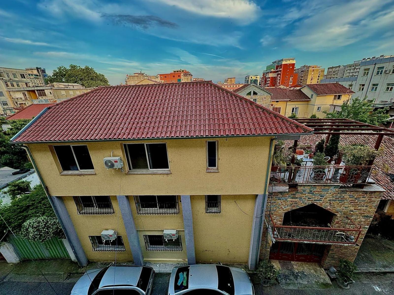 Shkodra Guest House & Trips Экстерьер фото