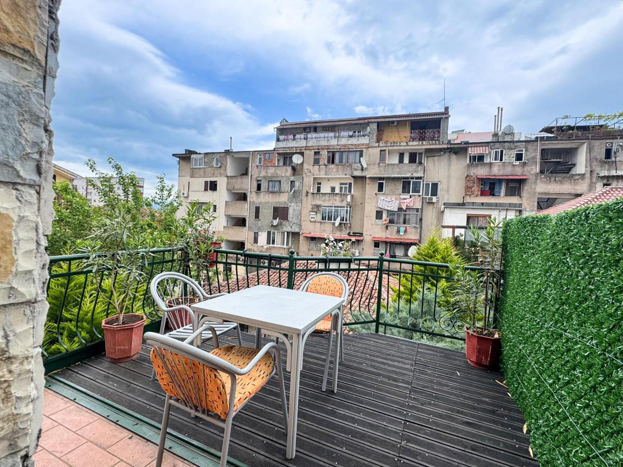 Shkodra Guest House & Trips Экстерьер фото